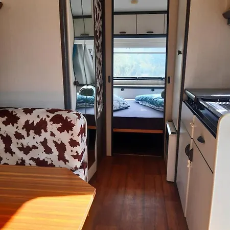 Petit Vessas Naturestay Campeggio Roquebrun